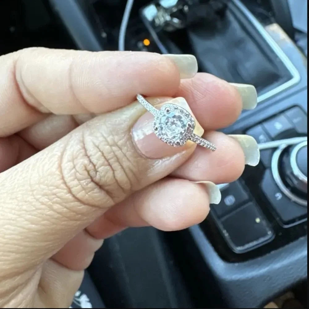 💍Beautiful Sterling Silver Classic .5C Cushion Cut Moissanite Diamond Ring.